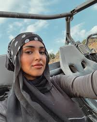 لين عورتاني